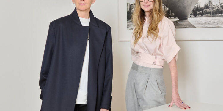 The Devil Wears Sasuphi: Unveiling the Elegant World of Women-Designed Clothing